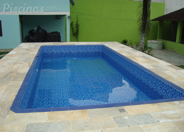 Piscina de vinil instalada