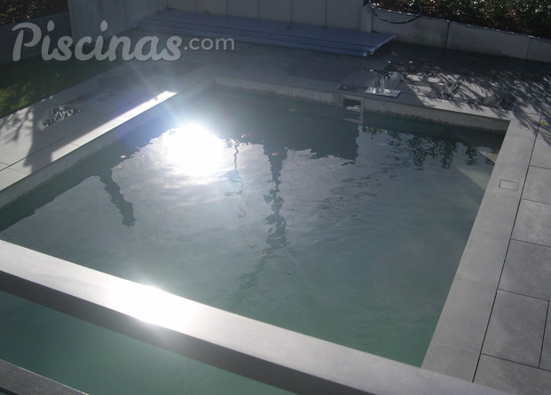 Piscina de concreto