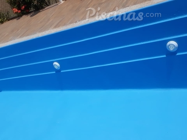 foto mateus leme piscina.jpg