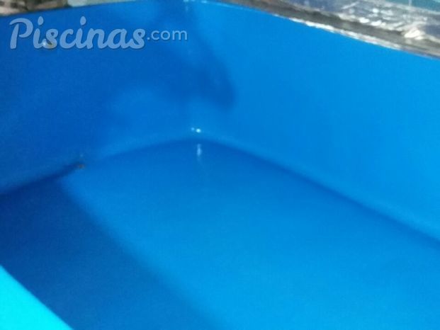 Piscina de fibra