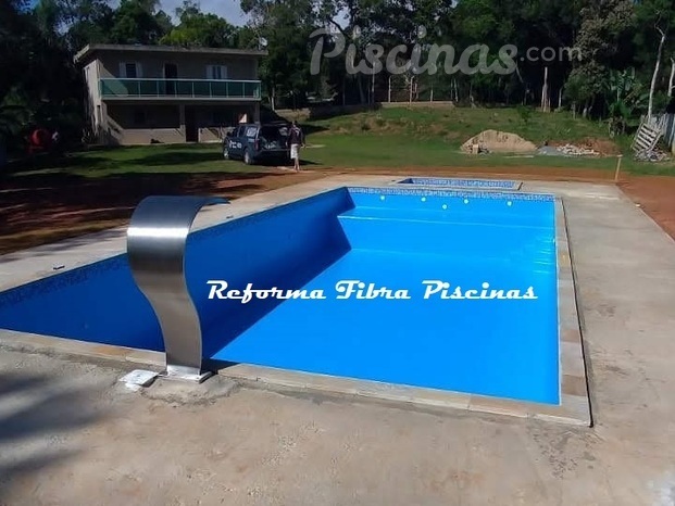 Construção de piscinas.jpg